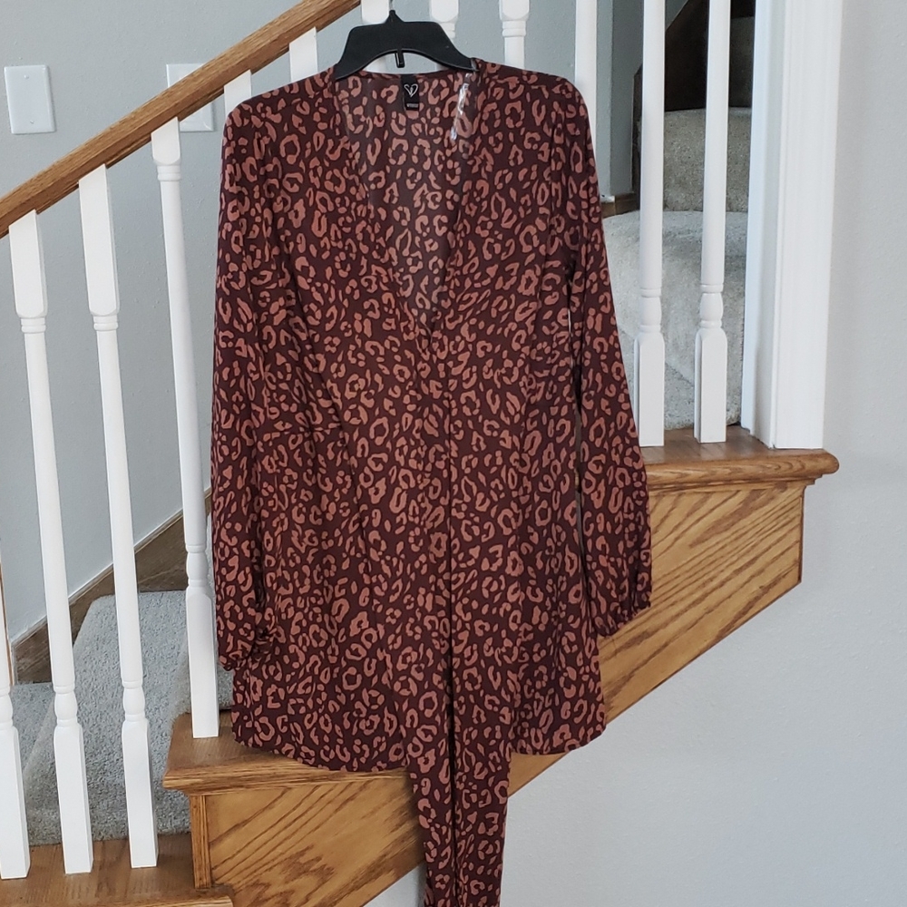 Tie V neck long balloon sleeves dress